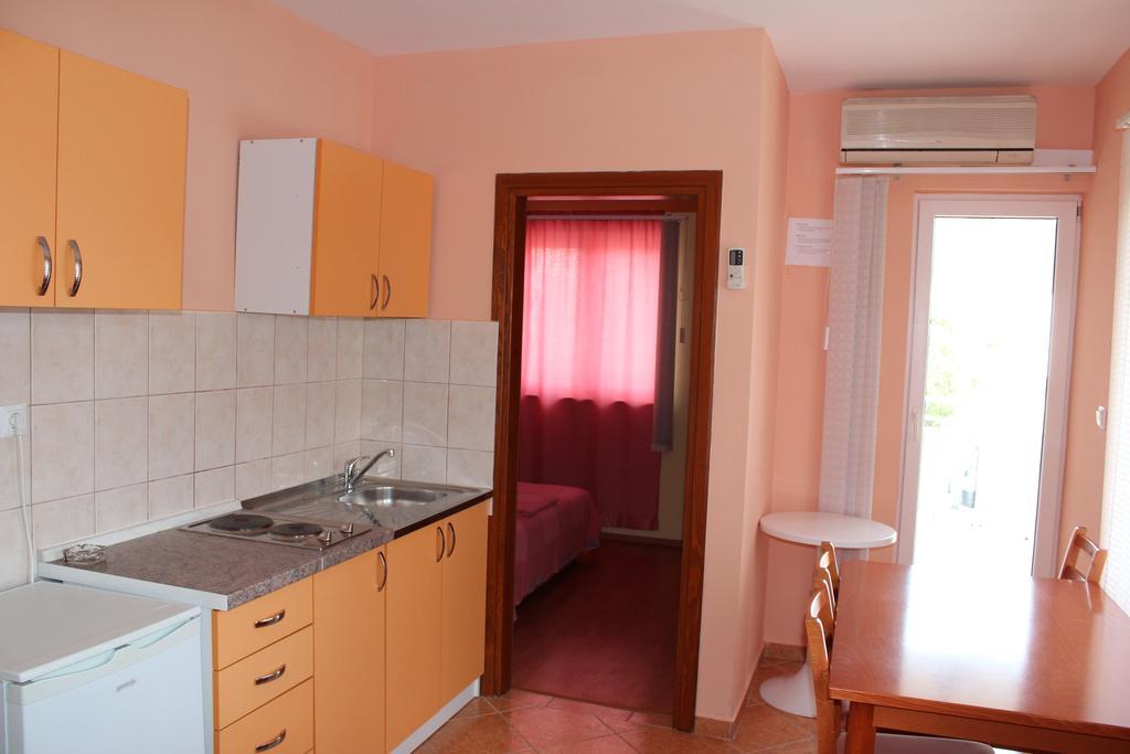 Apartments Villa Pirosi Orebić Chambre photo